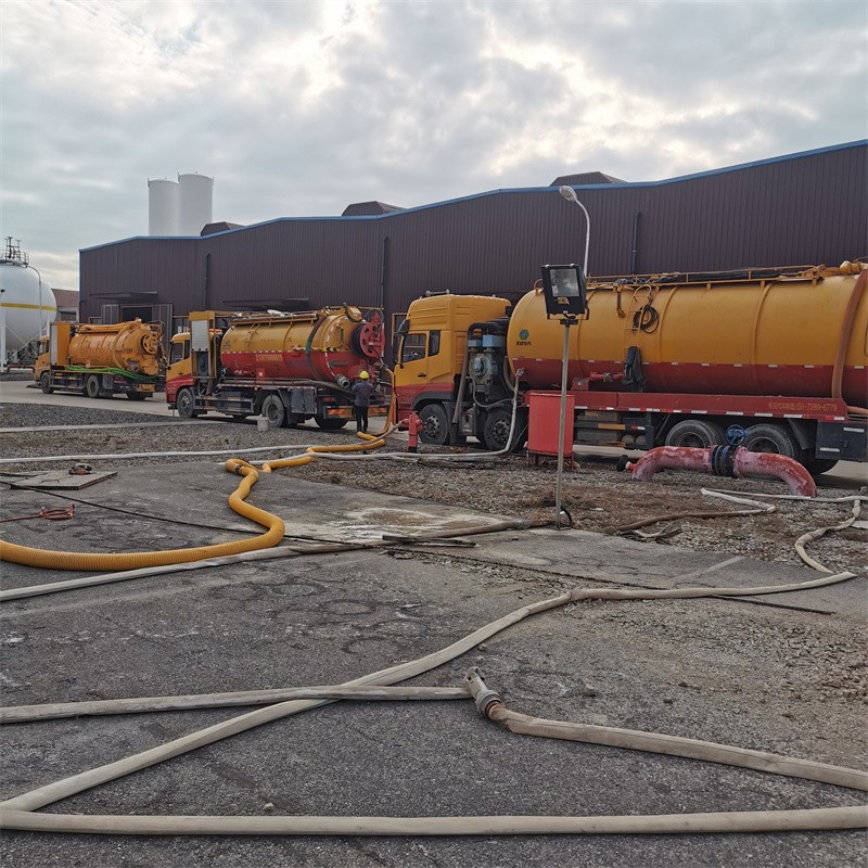 永城污水池清理